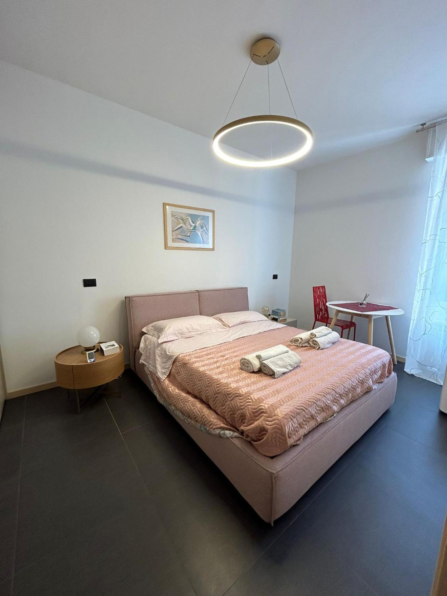M&M Bergamo Center - Modern Flat With Free Wifi-Netflix And Welcome Italian Coffee エクステリア 写真